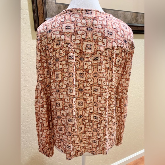 ☘️ Mossimo Supply Co blouse size M - Picture 3 of 4